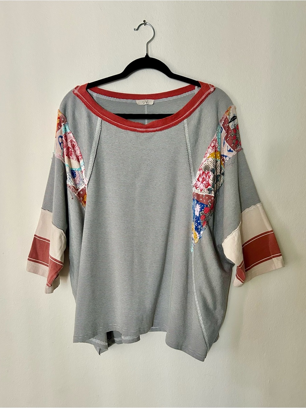 Easel Relaxed Grey Floral Striped Open Stitching Patchwork Boatneck Top Size L